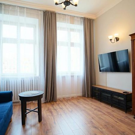 ילנייה גורה Apartamenty Everysky - Plac Ratuszowy 51 מראה חיצוני תמונה