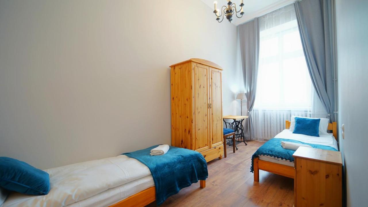 ילנייה גורה Apartamenty Everysky - Plac Ratuszowy 51 מראה חיצוני תמונה