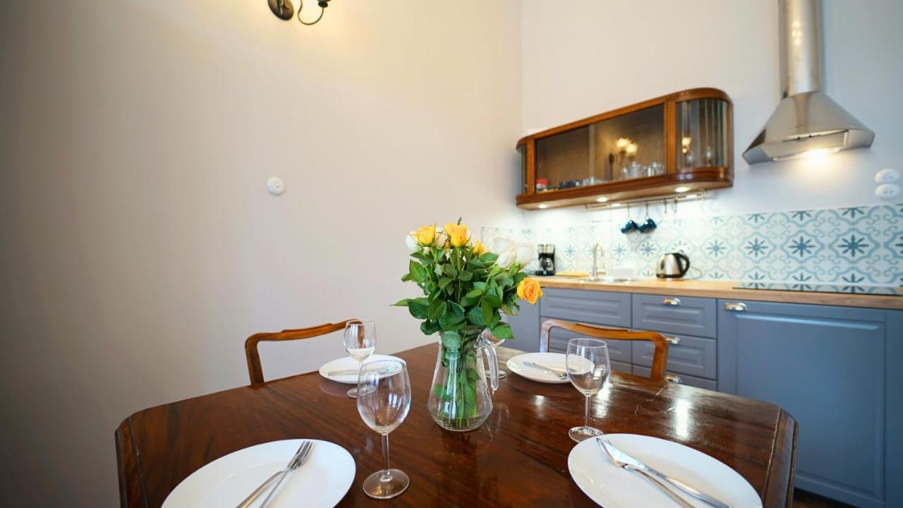 ילנייה גורה Apartamenty Everysky - Plac Ratuszowy 51 מראה חיצוני תמונה